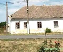 Casa + Grădină de vânzare