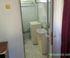 Inchiriez apartament