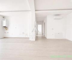 Apartament cu 2 camere, open space, in Braytim