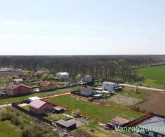 TEREN 2.500 MP, DESCHIDERE 30.66 ML, LÂNGĂ PĂDURE, POSIBILITATE PARCELARE