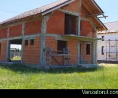 Casă P+M în Izvin