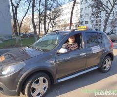 Scoala de soferi-Instructor auto Profesor Legislatie rutiera