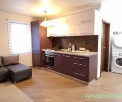 Apartament de inchiriat cu 2 camere, situat in cartierul Zorilor, pe strada Mircea Eliade
