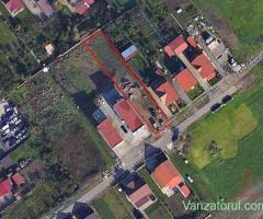 De vanzare 2 terenuri intravilane in Cristesti si Ungheni