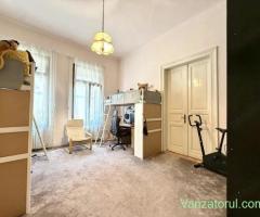 Casa 4 camere, 136 mp utili, curte comuna - Zona Centrala