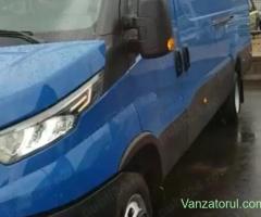 Angajam manipulat marfa cu permis de conducere categoria B