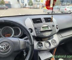 vand toyota rav 4