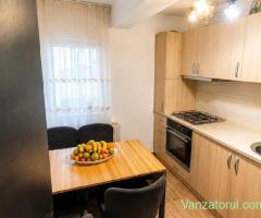 Apartament 2 camere în Cartierul Toamnei !