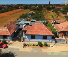 Casă de vânzare – Curtici cu Terasă acoperită