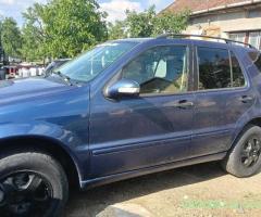 vând Mercedes ML 27