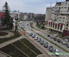 Vand Apartament - centru Pascani - renovat