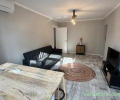 Proprietar, închiriez apartament cu 3 camere Craiova, zona Viitorul, Cal. Bucureşti