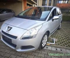 Peugeot 5008, 7 locuri, 1.6 benzina