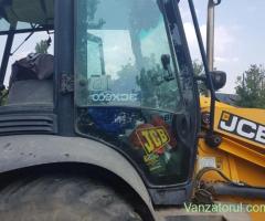 Închiriez buldoexcavator cu picon ⚒⚒