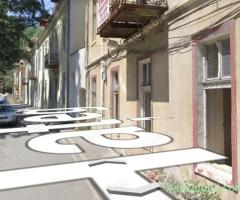 Vand locatie in centru Baile Herculane