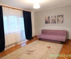 De închiriat apartament spațios cu centrală proprie | Complex Studențesc