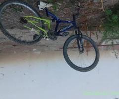 Bicicleta la schimb sau cu bani