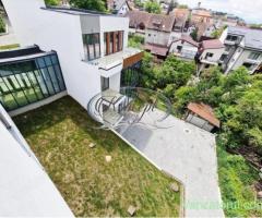 Cladire administrativa in zona Gradinii Botanice