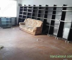 spatiu comercial