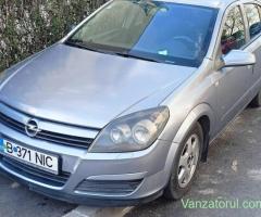 De vânzare Opel Astra H 1,7 diesel, an 2004, 243000 km, ITP valabil 2027, în stare bună de function.