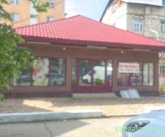 Inchiriez spatiu