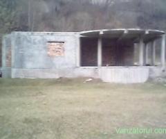 Vand casa de vacanta si teren 3550 mp la Cheile Dambovitei, Satic