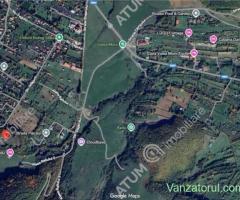 Teren intravilan 993 mp in Tocile pretabil casa de vacanta