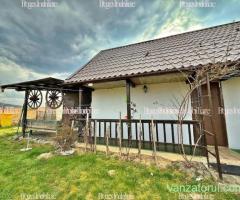 Casa de vacanta Surduc-Aproape de lac-3 camere-50 mp utili-400 mp teren-CF-43.000 euro negociabil