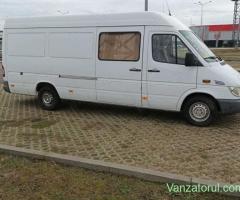 Transport marfa cu microbuz