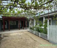 Casa de vanzare Tecuci 920 mp