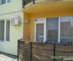 Vând apartament 3 camere, cărămidă, Bistrița.
