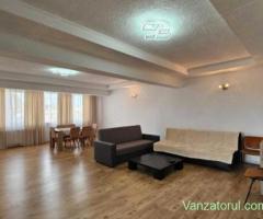Coiciu, vila cu spatiu P+1+M de vanzare