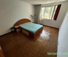 Apartament 2 camere Titan, mobilat, bloc reabilitat, zonă verde