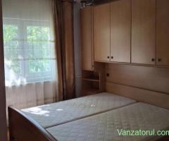 Apartament 2 Camere Decomandat Plus Garaj Zona Bucovina