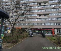 Apartament 3 camere, etaj 1,Bd Timisoara