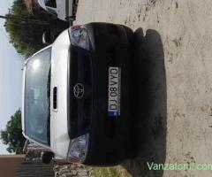 Vind Toyota Hilux, 4x2, 2008 ,2locuri 4950 euro -