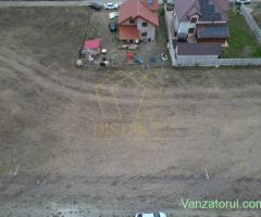 Teren intravilan de 610 mp | Remetea Mare