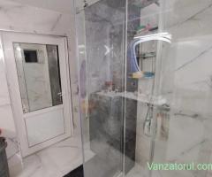 Vand apartament 3 camere