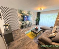 Inchiriez apartament ULTRACENTRAL 2 camere LUX, Bd. Unirii,zona Alba Iulia, proaspat renovat