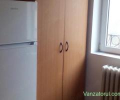 Vând garsonieră 11mp et3 în Mănăștur pe aleea Gârbău