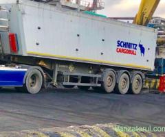 Semiremorca Schmitz