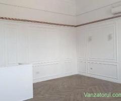 Spatiu comercial de inchiriat Piata Alexandru Mocioni