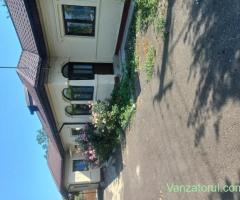 Racari casa 4 camere+1600 curte