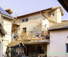 Cladire 10 camere de vânzare zona Intim/ Preluare chiriaș