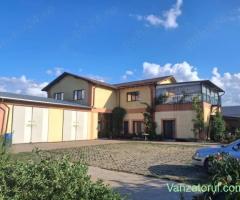 Casa de vanzare cu spațiu prestari servicii + firma pe profit (fără agenție)