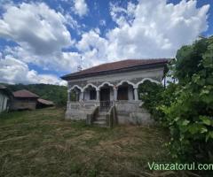 De vanzare