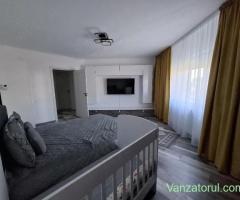Vând apartament 2 camere , decomandat