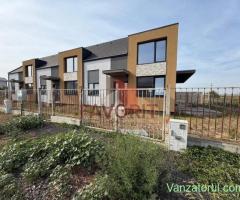 Triplex | 3 camere | Toate utilitatile | Asfalt | Parter + Mansarda |