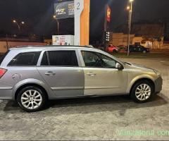 Vând Opel Astra H