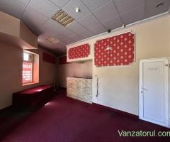 Spatiu comercial boul rosu de inchiriat